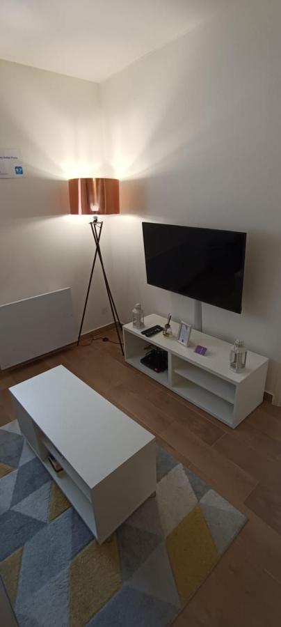 Appart Cosy Auber Porte De Paris Обервилье Экстерьер фото